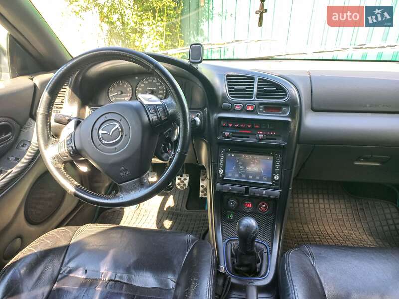 Хэтчбек Mazda 323 1995 в Киеве
