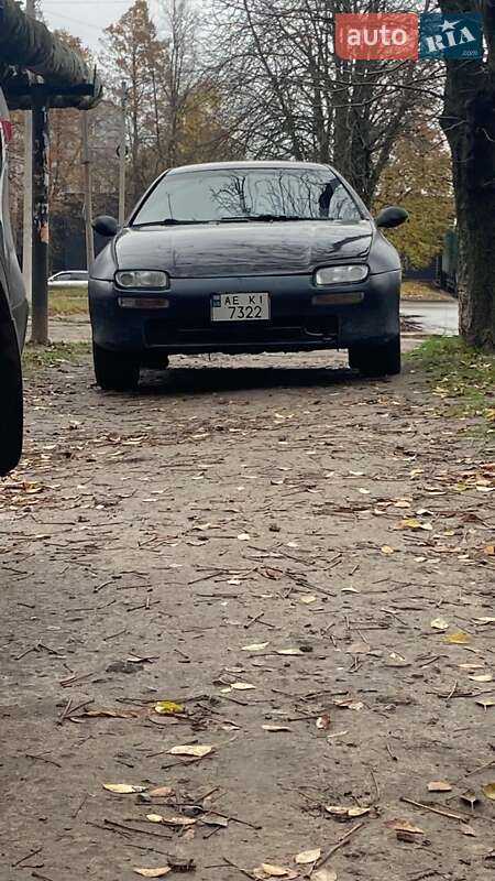 Хэтчбек Mazda 323 1994 в Днепре