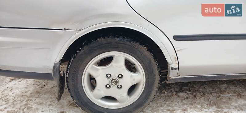 Седан Mazda 323 1997 в Ровно фото 4 Седан Mazda 323 1997 в Ровно