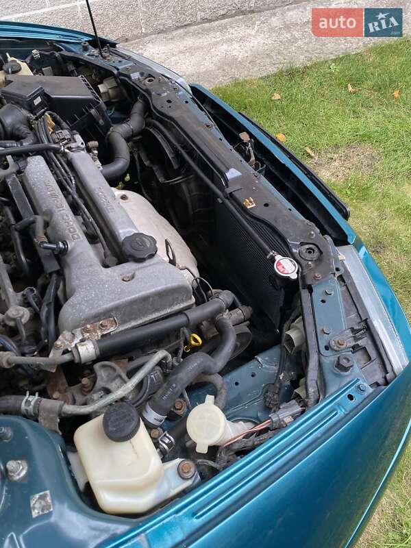 Хэтчбек Mazda 323 1995 в Львове