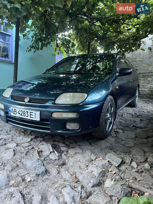 Хэтчбек Mazda 323 1995 в Мурованых Куриловцах