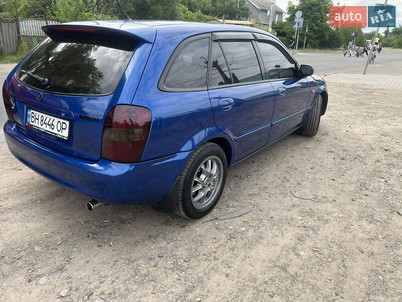 Хэтчбек Mazda 323 2000 в Одессе