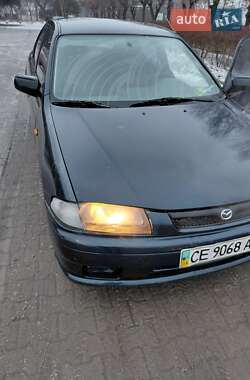 Седан Mazda 323 1997 в Черновцах