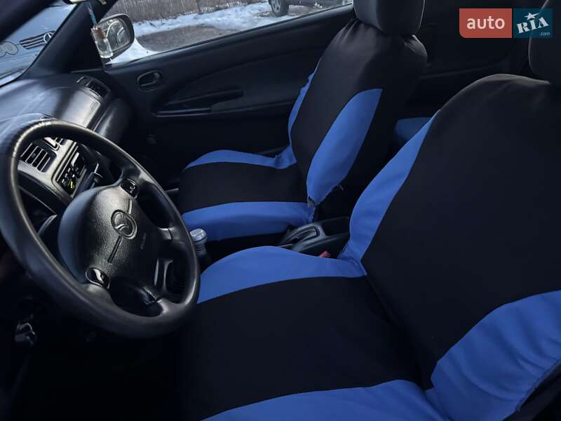 Хэтчбек Mazda 323 1997 в Львове фото 12 Хэтчбек Mazda 323 1997 в Львове