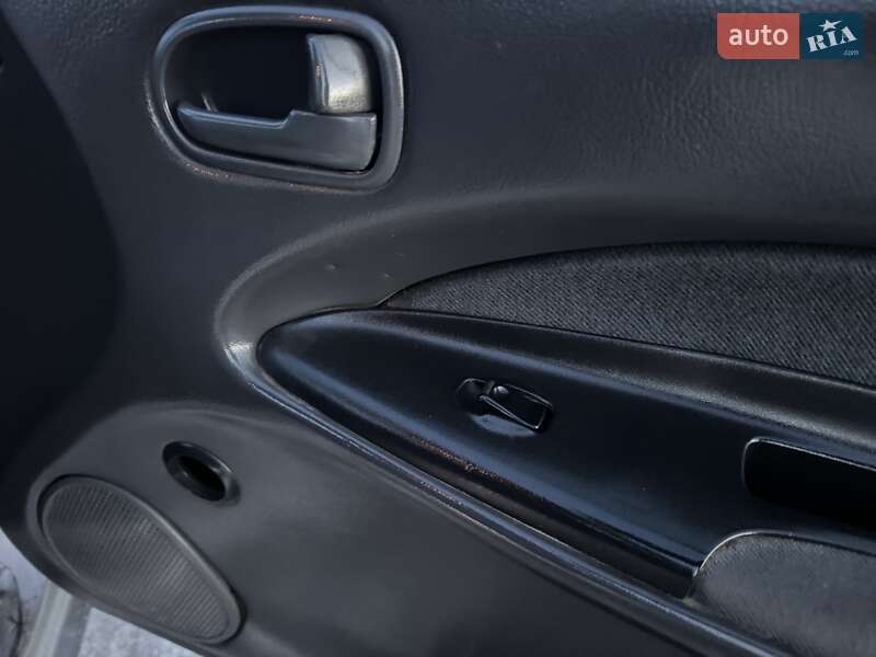 Хэтчбек Mazda 323 1997 в Львове фото 19 Хэтчбек Mazda 323 1997 в Львове