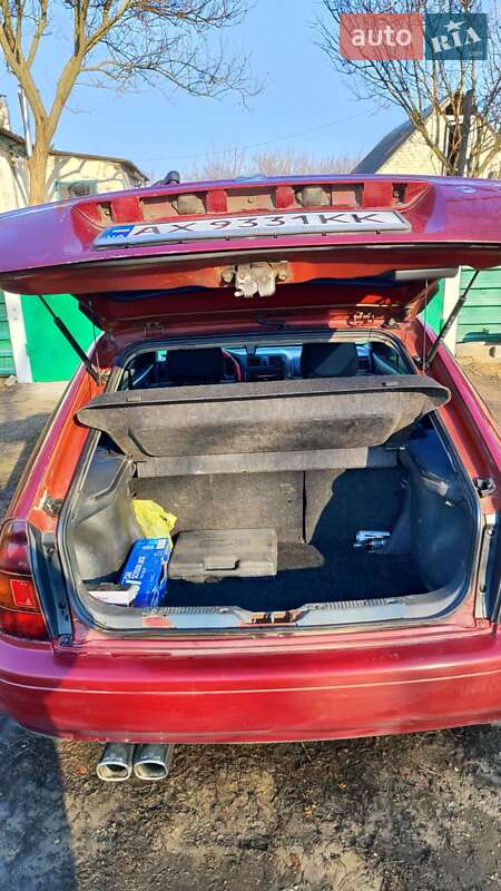 Хетчбек Mazda 323 1998 в Слобожанському