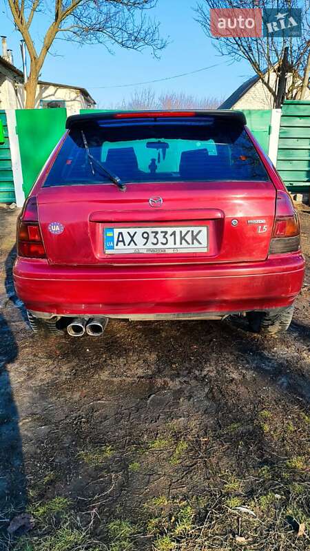 Хетчбек Mazda 323 1998 в Слобожанському
