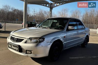 Седан Mazda 323 2002 в Запорожье