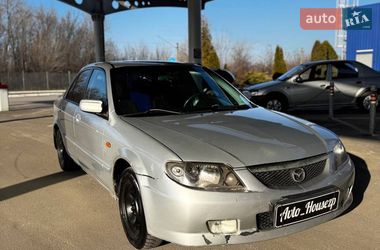 Седан Mazda 323 2002 в Запорожье