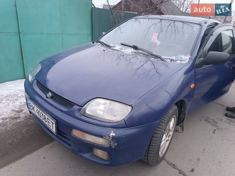 Купе Mazda 323 1994 в Хмельницком