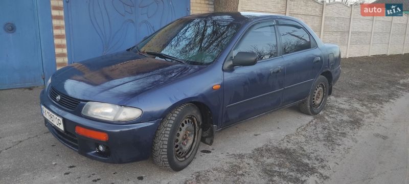 Седан Mazda 323 1995 в Харькове фото 3 Седан Mazda 323 1995 в Харькове