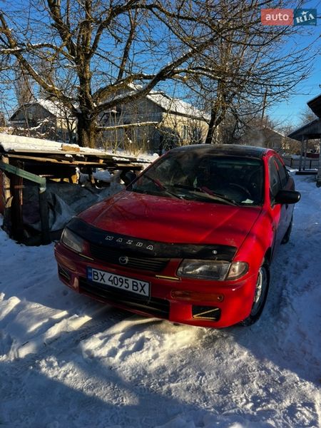 Седан Mazda 323 1995 в Стреховцы