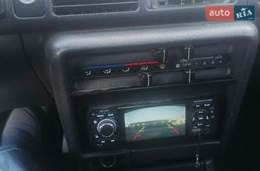Хэтчбек Mazda 323 1994 в Виннице
