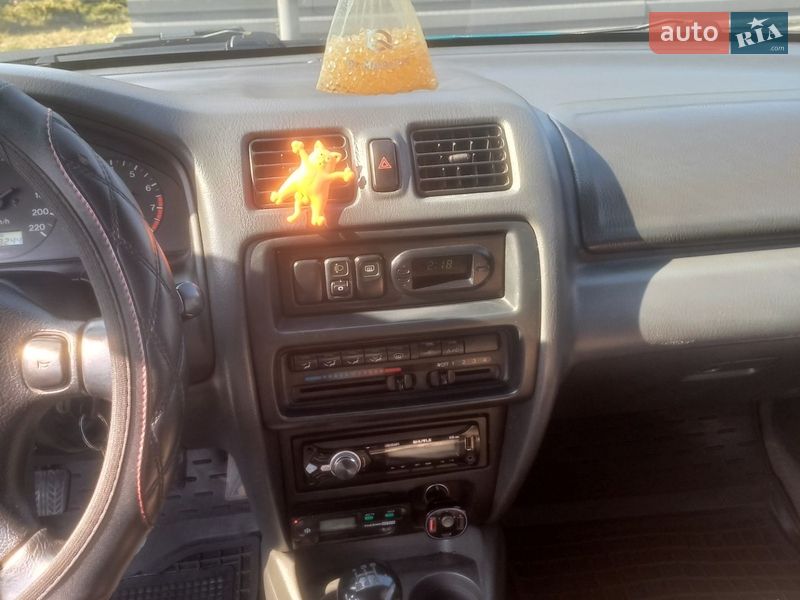 Mazda 323 1997 Mazda 323 1997