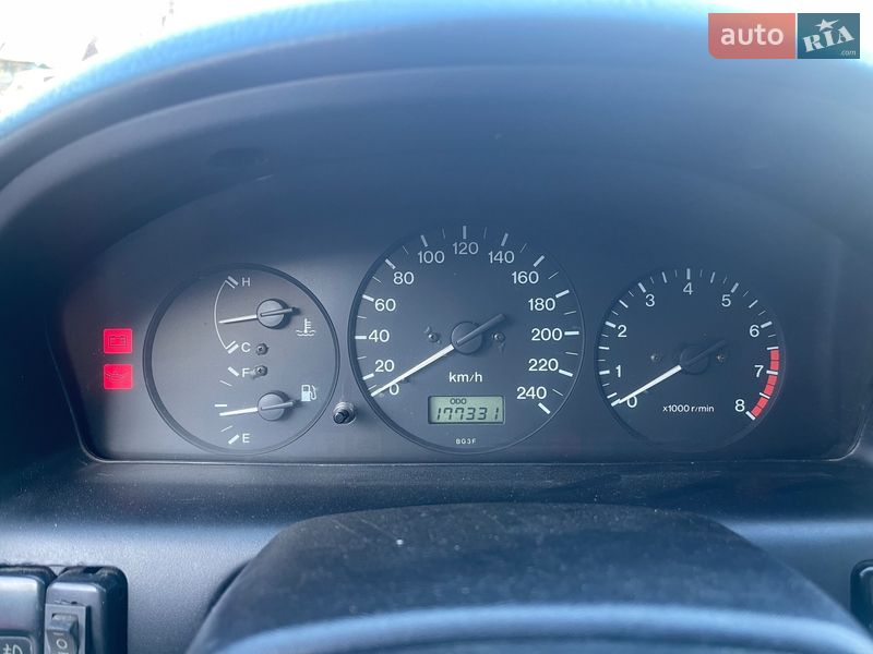 Хэтчбек Mazda 323 1998 в Коростене фото 15 Хэтчбек Mazda 323 1998 в Коростене