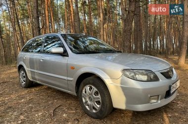 Хэтчбек Mazda 323 2002 в Ахтырке