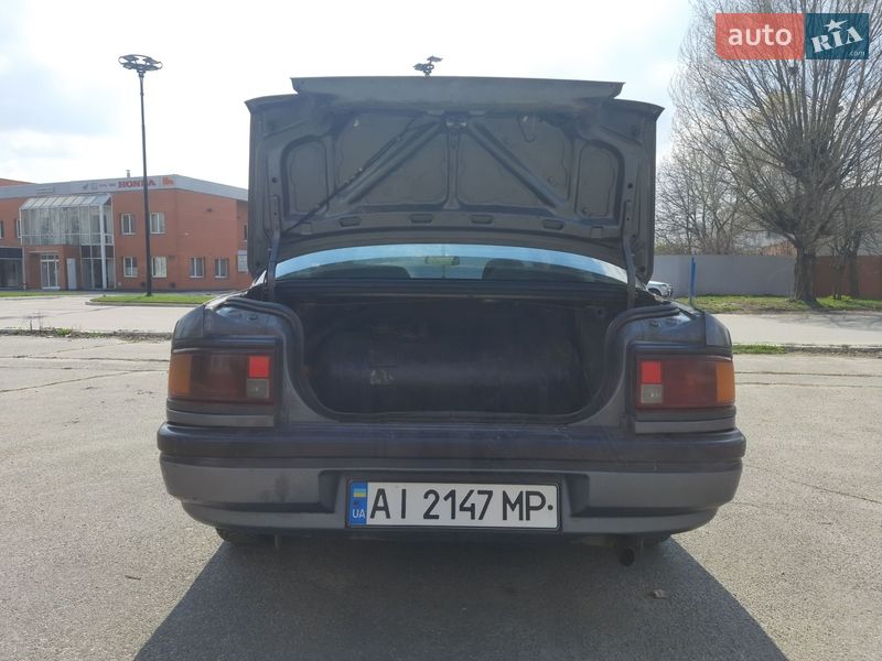 Седан Mazda 323 1991 в Києві фото 9 Седан Mazda 323 1991 в Києві
