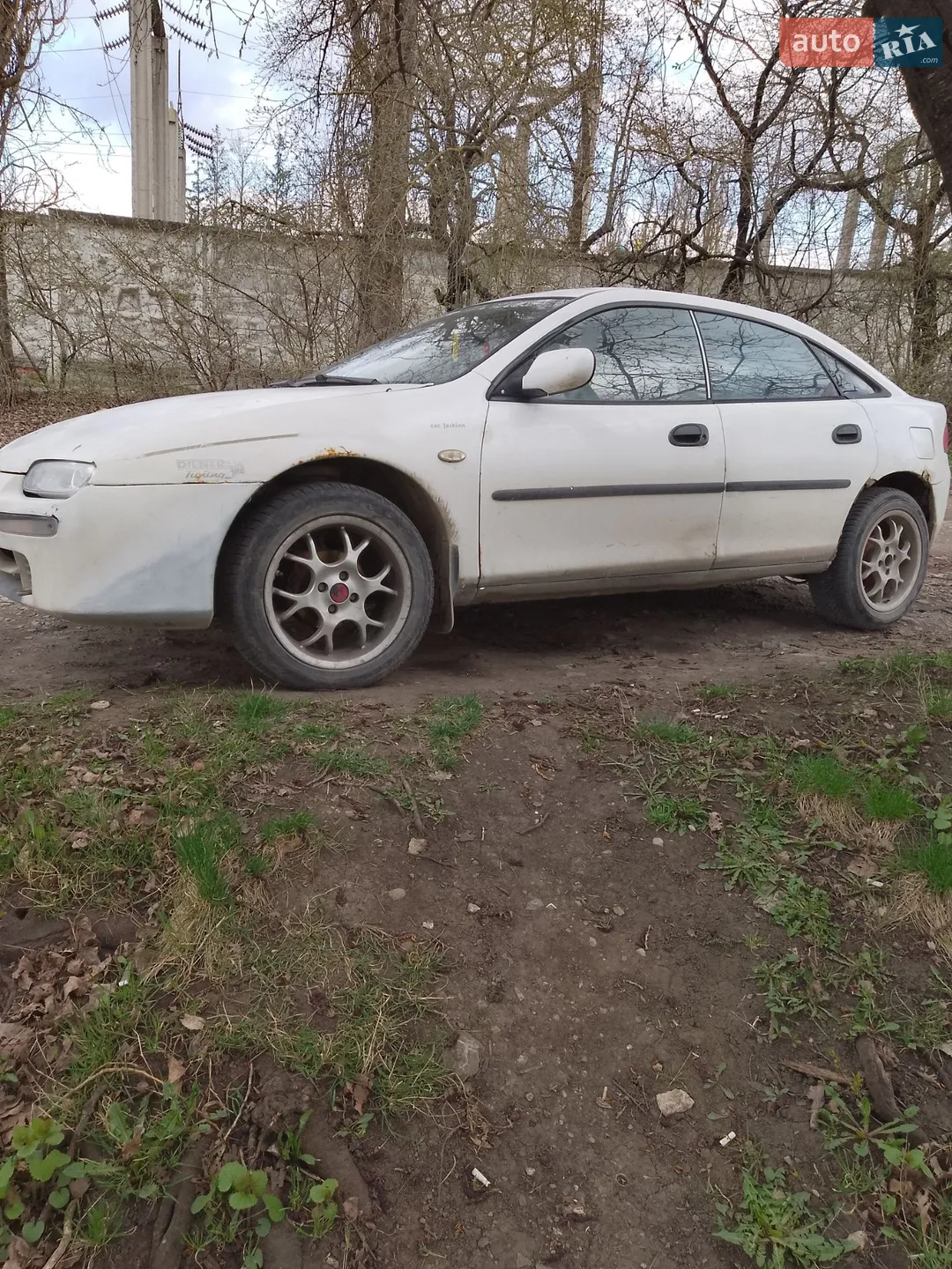 Mazda 323 1995