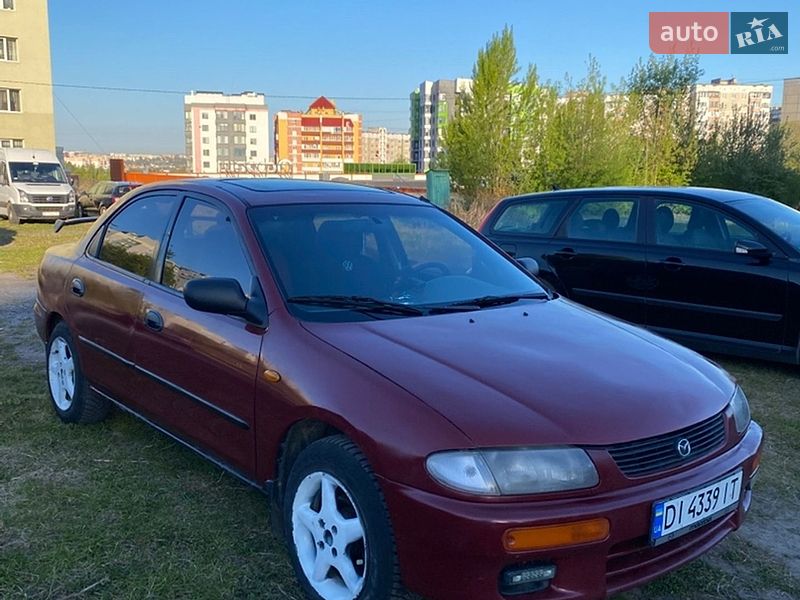 Mazda 323 1996