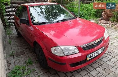 Хэтчбек Mazda 323 1998 в Киеве
