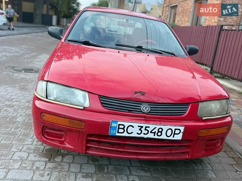Mazda 323 1995