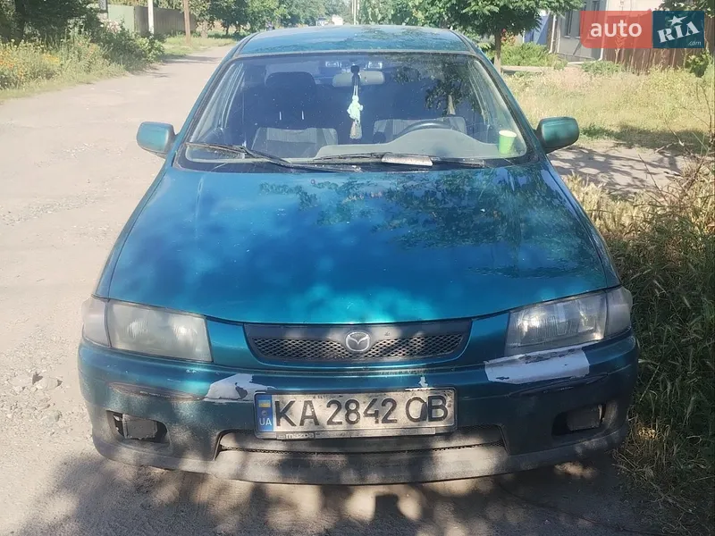 Mazda 323 1997