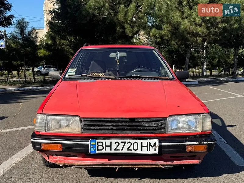 Mazda 323