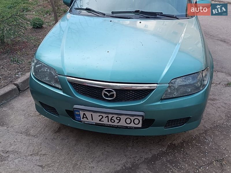 Mazda 323 2002 Mazda 323 2002