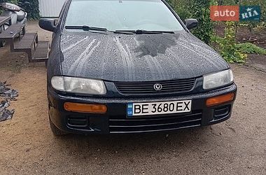 Седан Mazda 323 1995 в Новом Буге