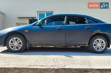 Хэтчбек Mazda 323 1998 в Умани