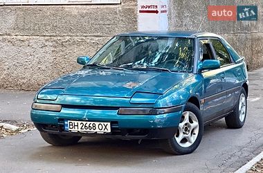 Хэтчбек Mazda 323 1992 в Одессе