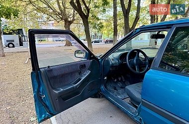 Хэтчбек Mazda 323 1992 в Одессе