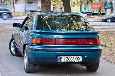 Хэтчбек Mazda 323 1992 в Одессе
