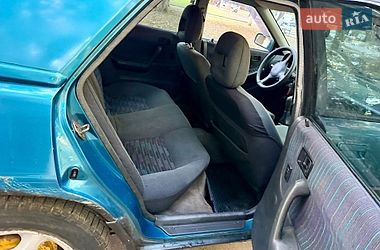 Хэтчбек Mazda 323 1992 в Одессе