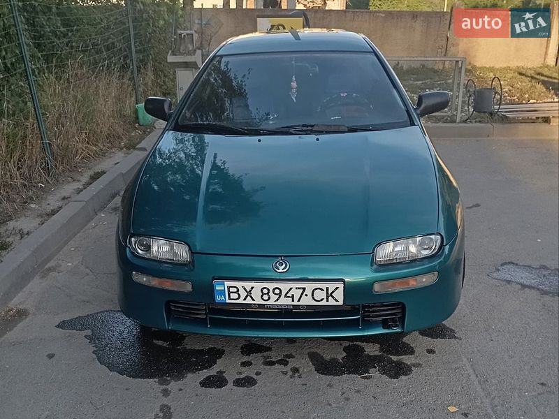 Mazda 323 1998