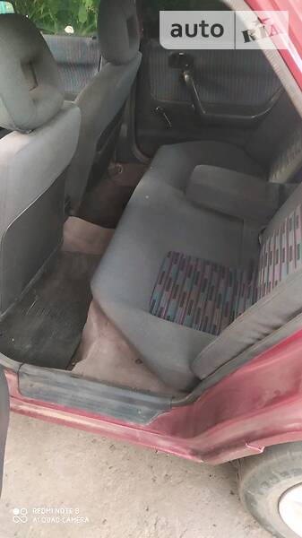 Mazda 323F