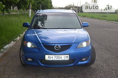 Седан Mazda 3 2004 в Краматорске