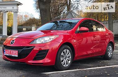 Седан Mazda 3 2012 в Киеве