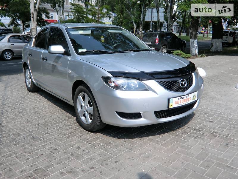 Седан Mazda 3 2005 в Николаеве