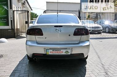 Седан Mazda 3 2005 в Николаеве