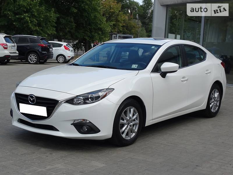 Седан Mazda 3 2015 в Днепре