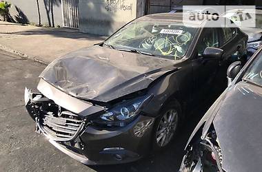 Седан Mazda 3 2015 в Киеве