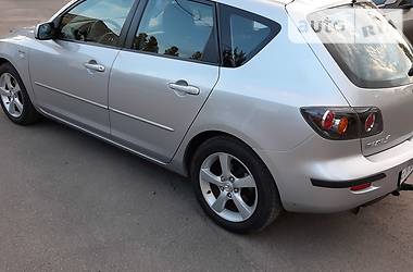 Хетчбек Mazda 3 2005 в Чернігові