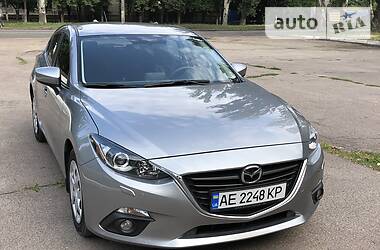 Хэтчбек Mazda 3 2015 в Никополе