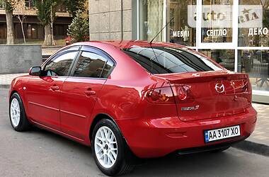 Седан Mazda 3 2005 в 