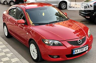 Седан Mazda 3 2005 в 