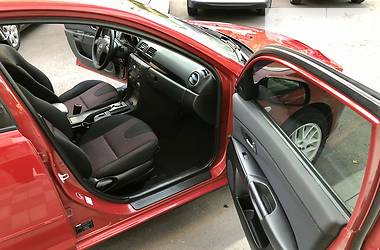 Седан Mazda 3 2005 в 