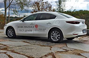 Седан Mazda 3 2019 в Житомире