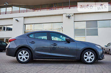 Седан Mazda 3 2015 в Одесі