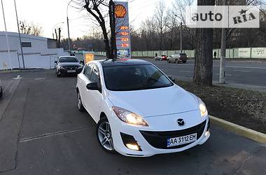 Хэтчбек Mazda 3 2010 в Киеве